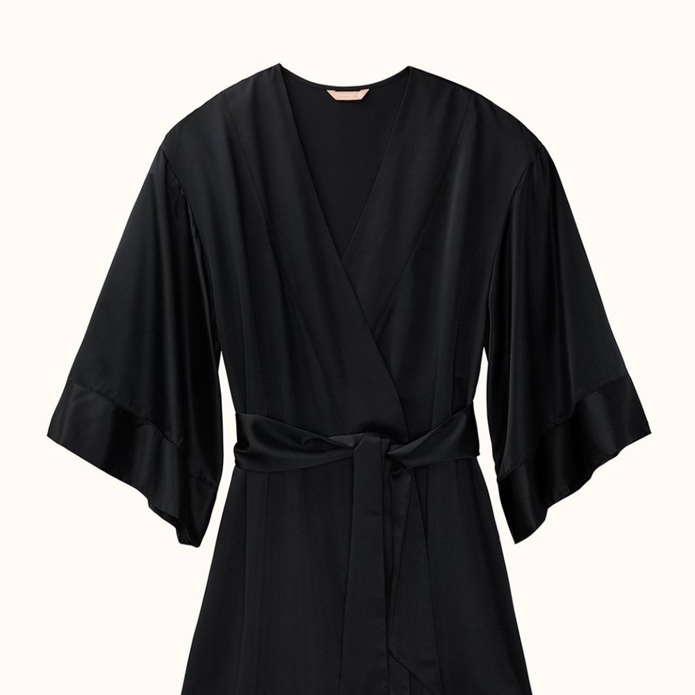 NWT - Satin Robe ThirdLove